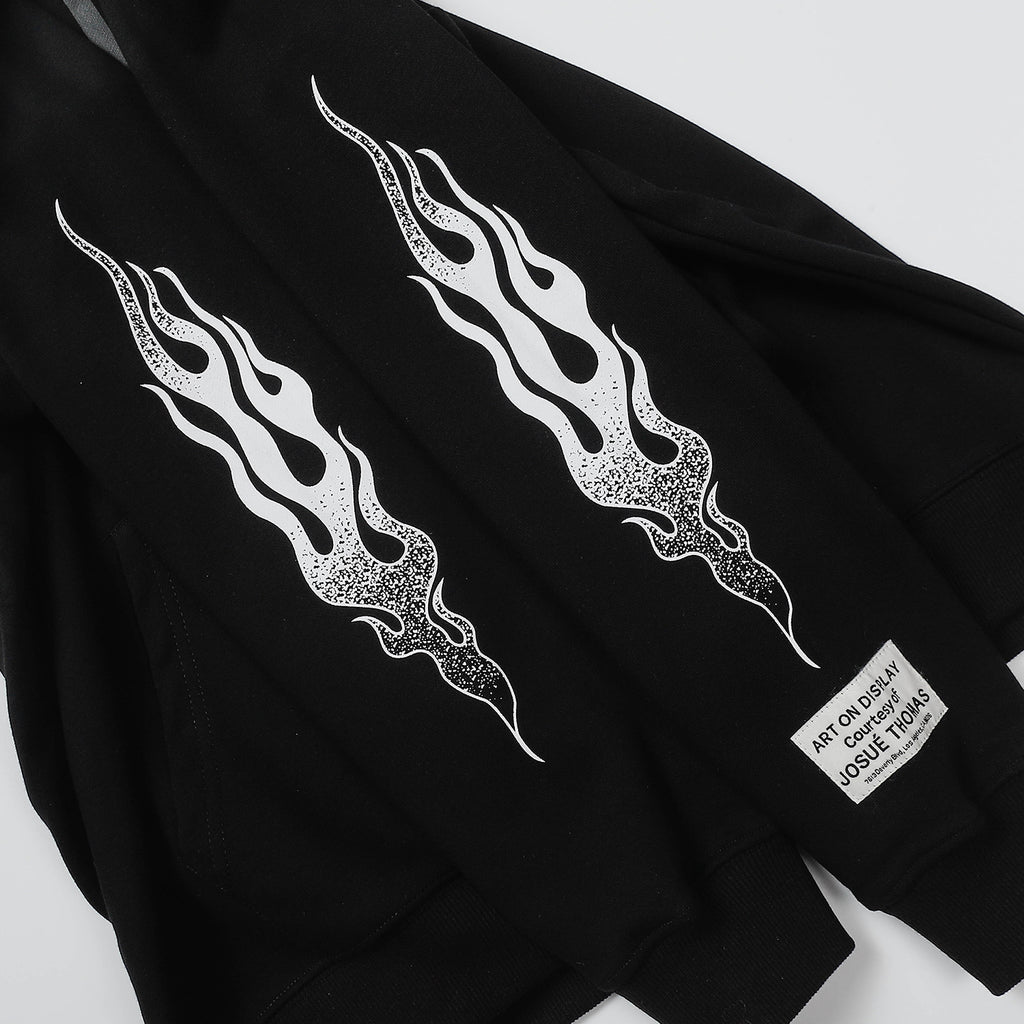 New High street trend for autumn/Winter 2022: Men's and women's hoodies with printed sleeves